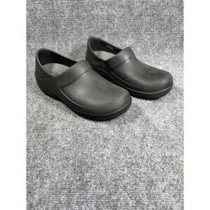 Crocs Womens W11 black Bistro Slip-Resistant Clogs Durable Comfort